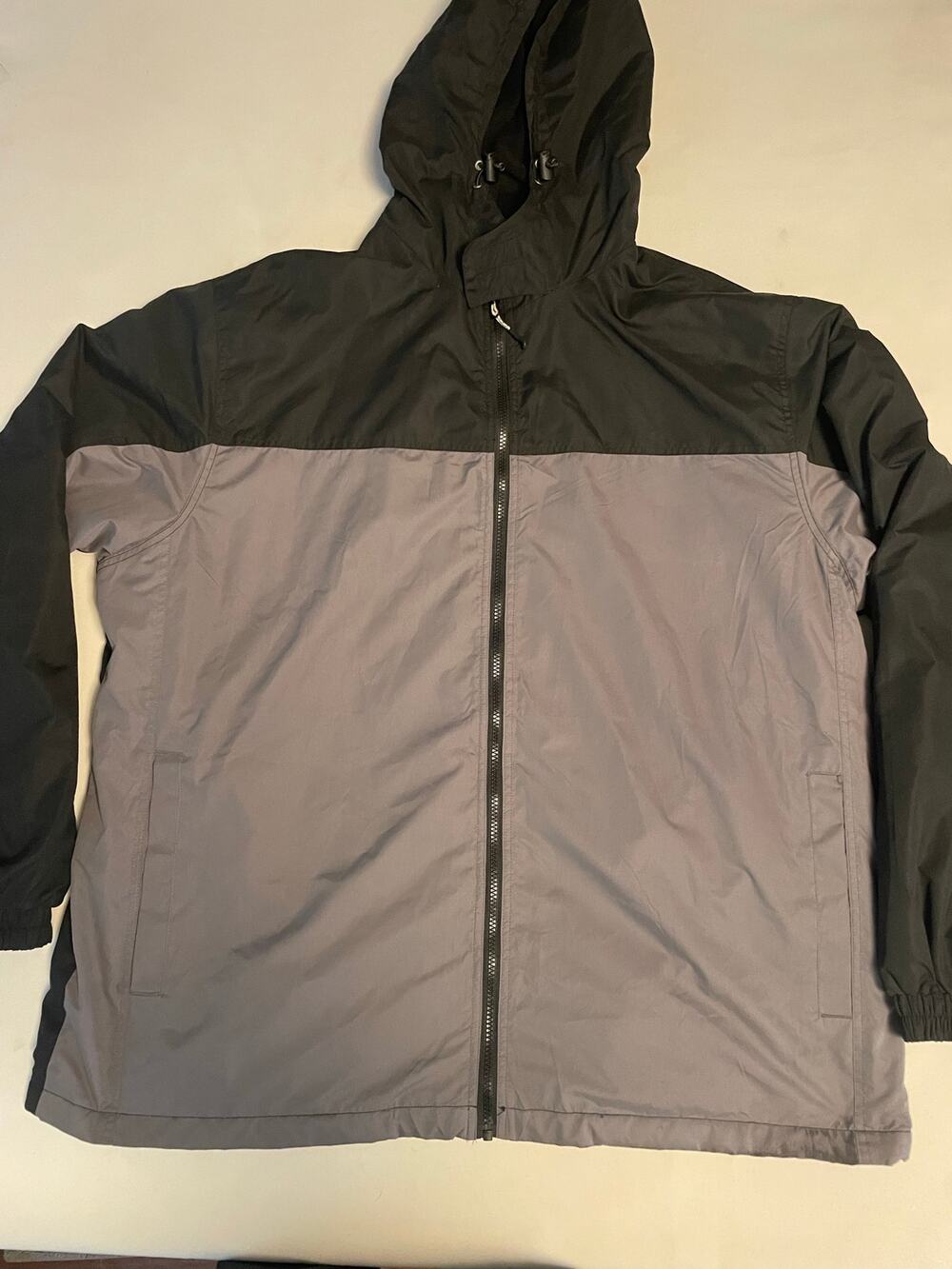 Magellan Zippered Gray and Black Jacket with Hood Fleece Lined Size 2XL